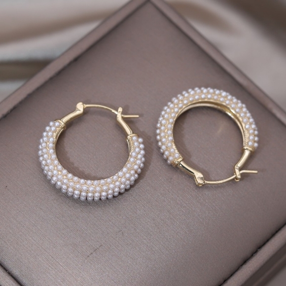 14k gold over sterling pearl hoop earrings - Picture 6 of 6